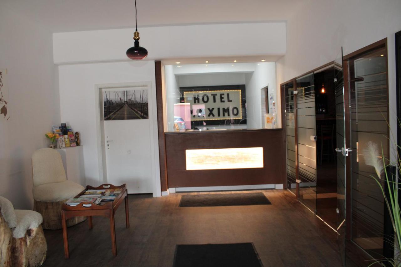 Hotel Maximo พินเนแบร์ก ภายนอก รูปภาพ