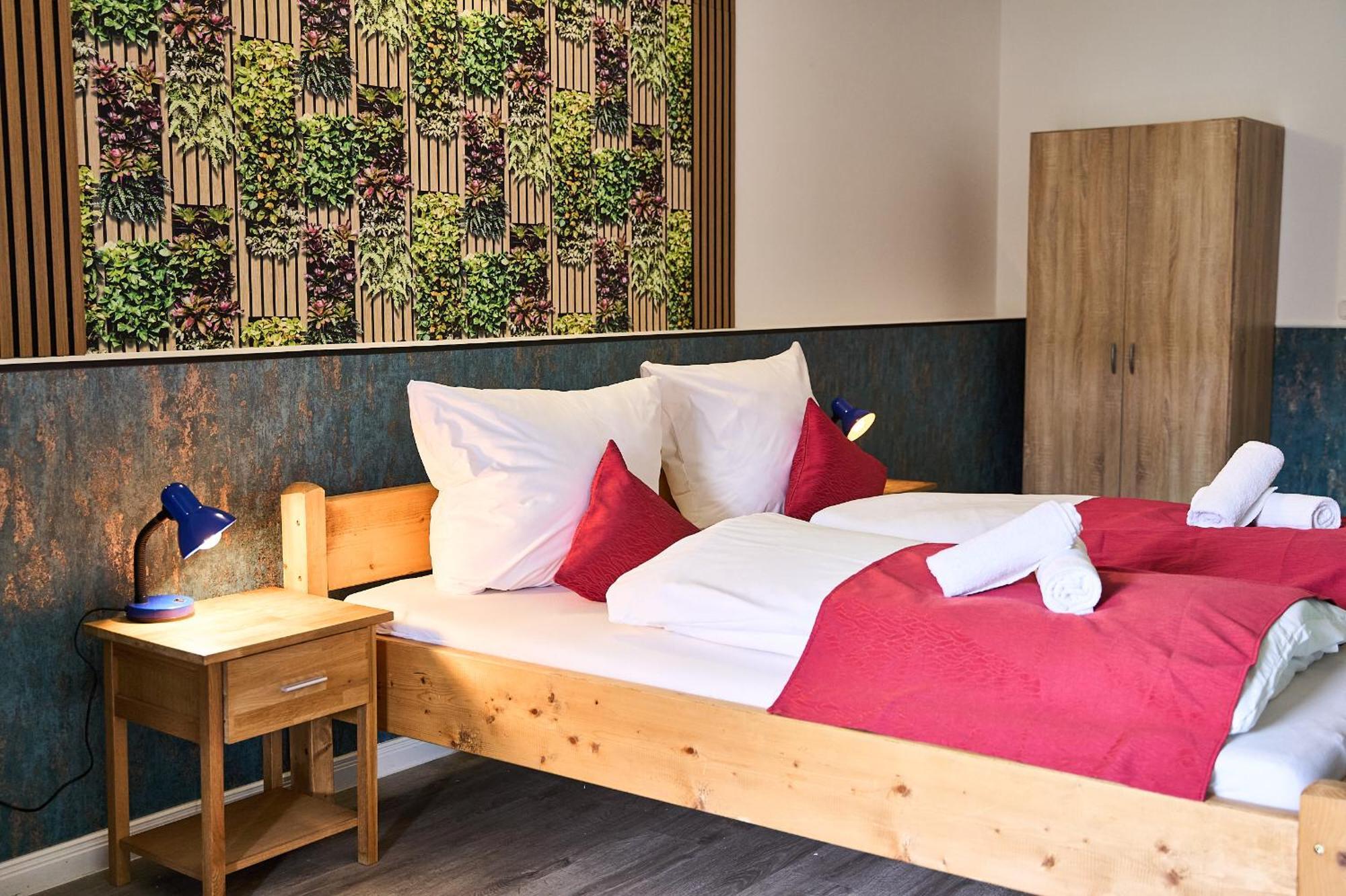Hotel Maximo พินเนแบร์ก ภายนอก รูปภาพ