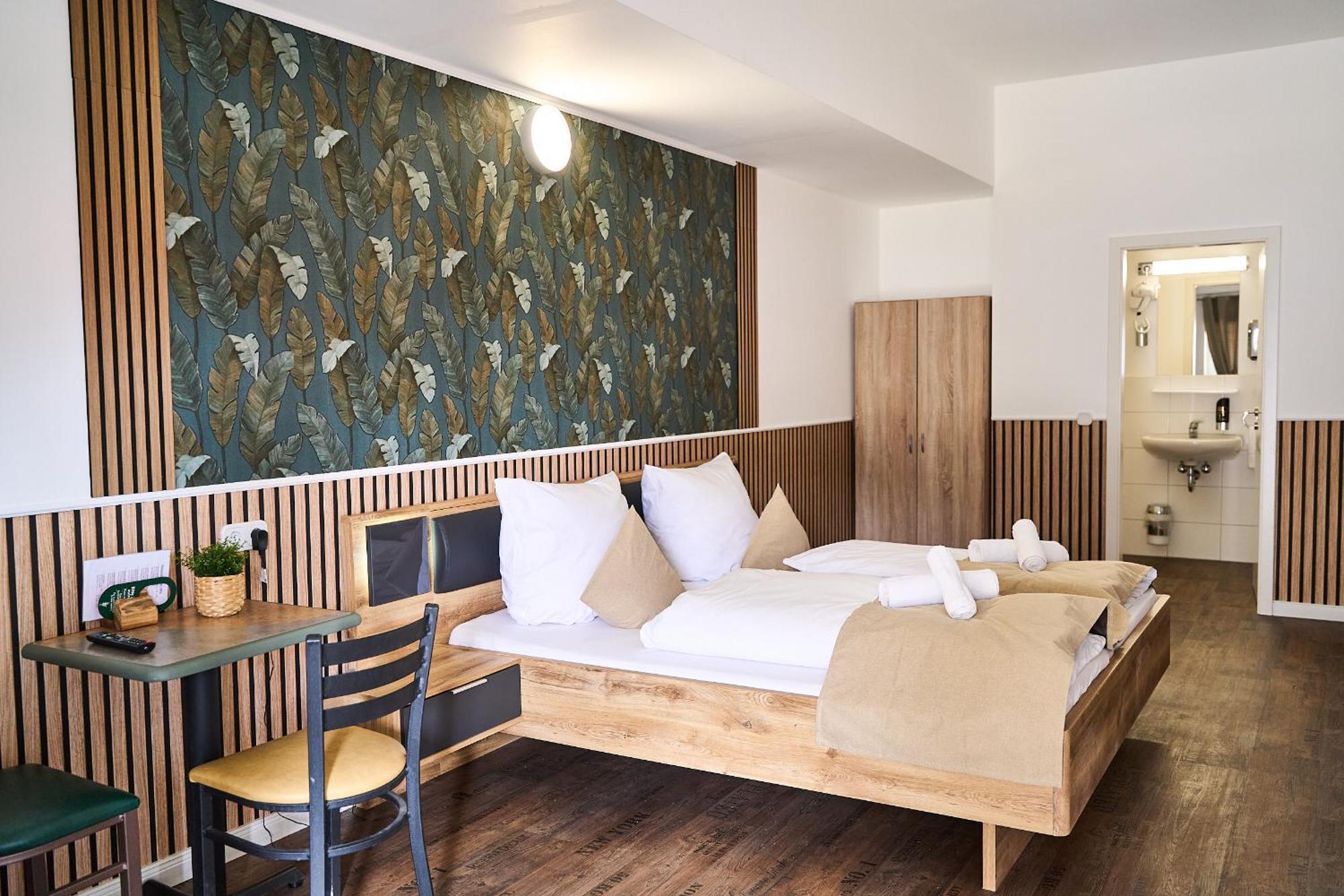 Hotel Maximo พินเนแบร์ก ภายนอก รูปภาพ