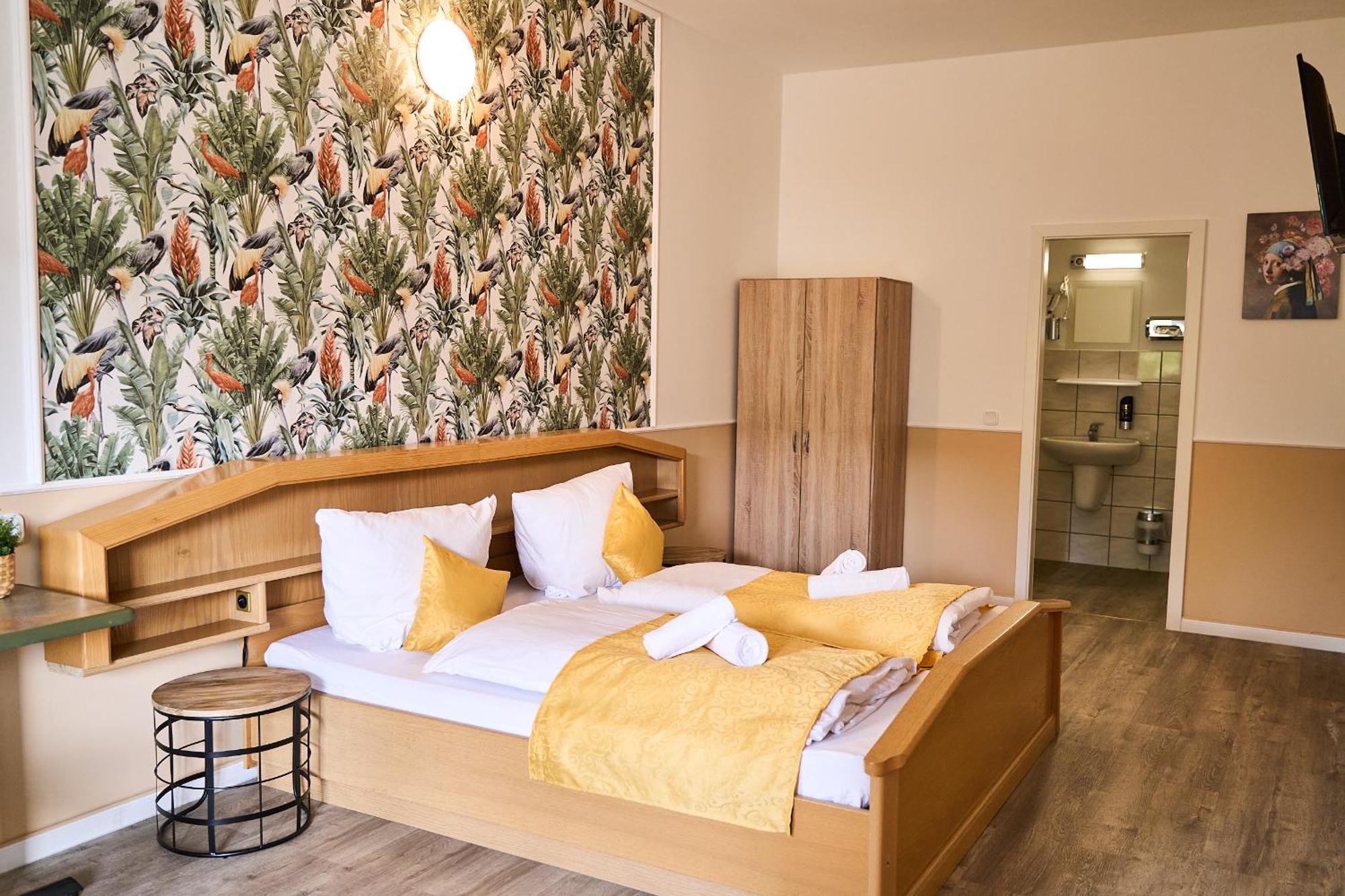 Hotel Maximo พินเนแบร์ก ภายนอก รูปภาพ