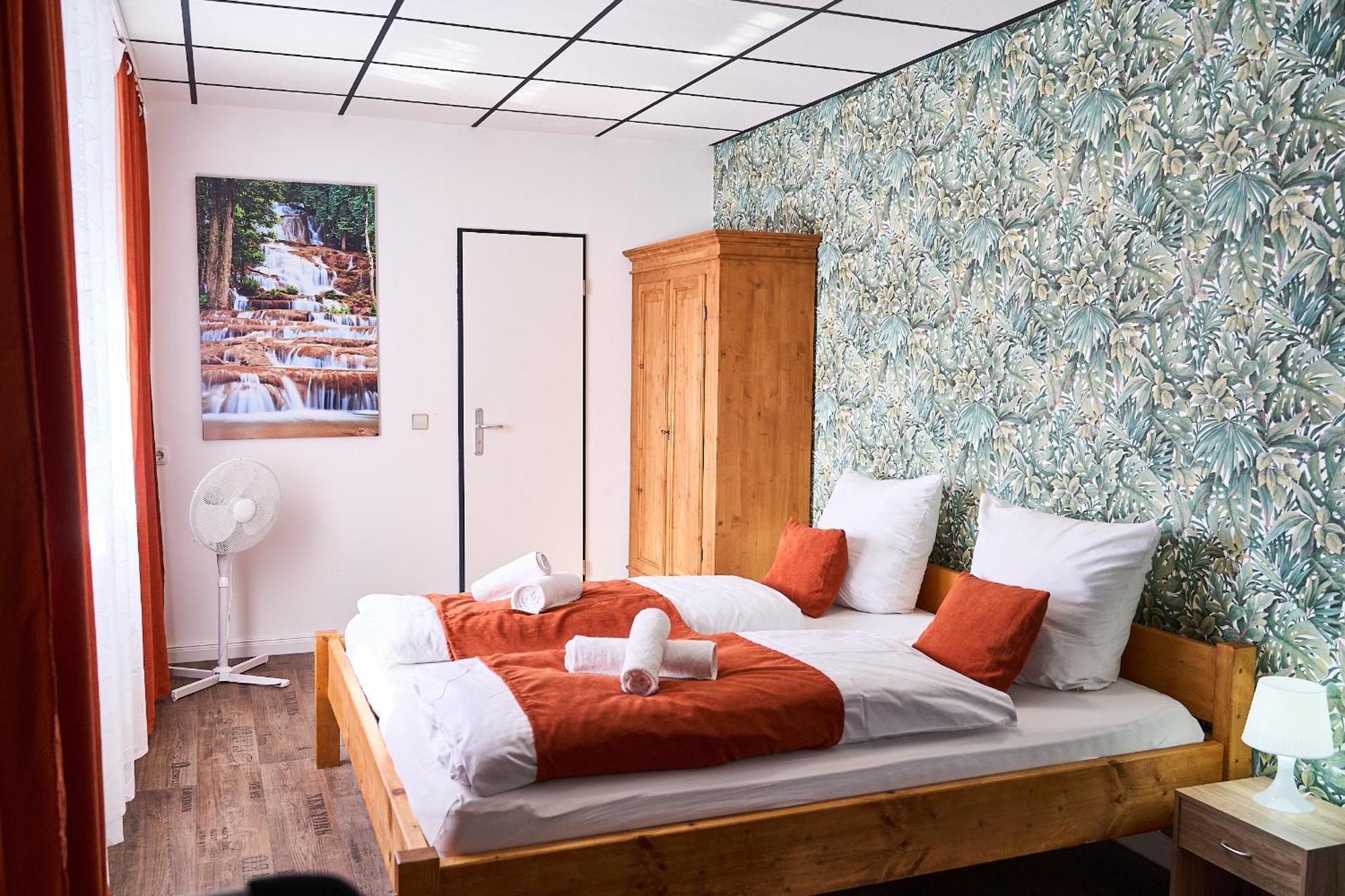 Hotel Maximo พินเนแบร์ก ภายนอก รูปภาพ