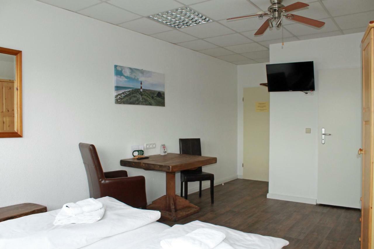 Hotel Maximo พินเนแบร์ก ภายนอก รูปภาพ